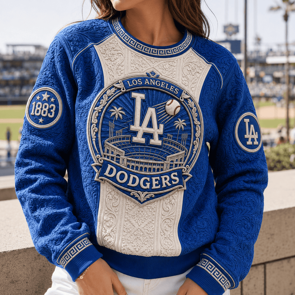PREMIUM LAD EMBOSS SWEATER TTNL